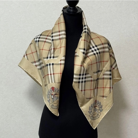 Burberry's AUTHENTIC Vintage 90's 100% Silk Scarf Beige Nova Check & Logo - Picture 1 of 7